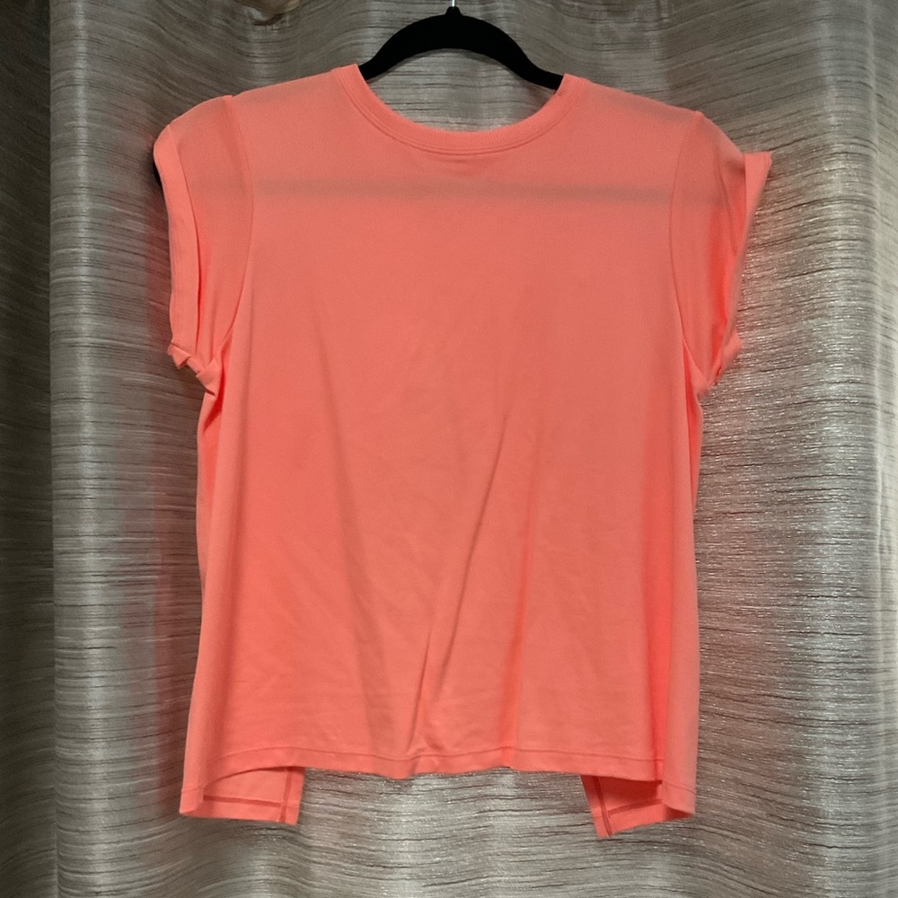 Women’s Fabletics Shirt